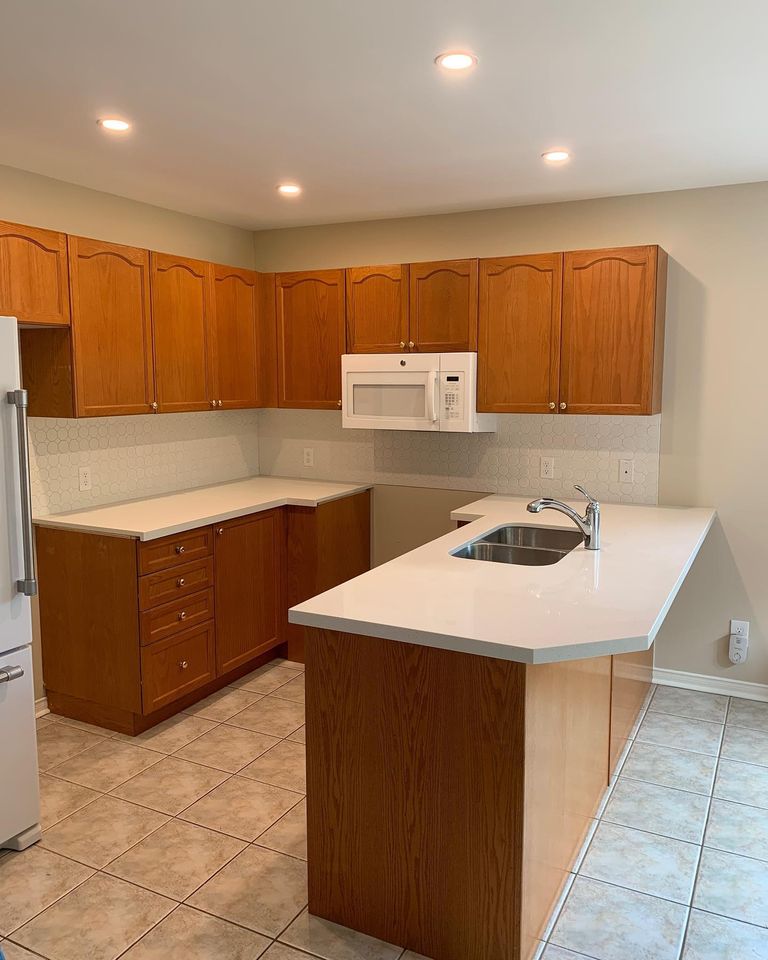 Painting Oak Wood to Give Them an Updated Look