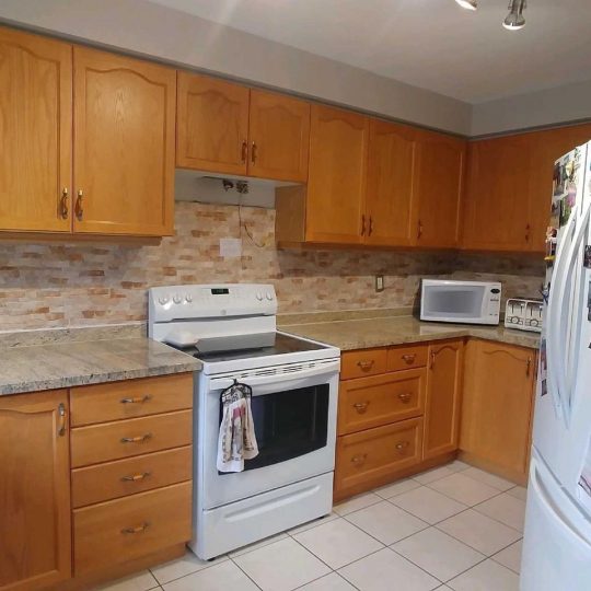 Painting Oak Wood to Give Them an Updated Look