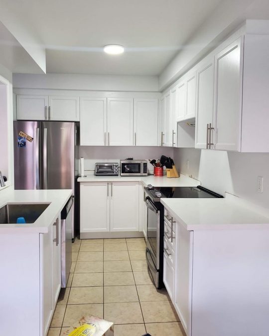 Painting Oak Wood to Give Them an Updated Look